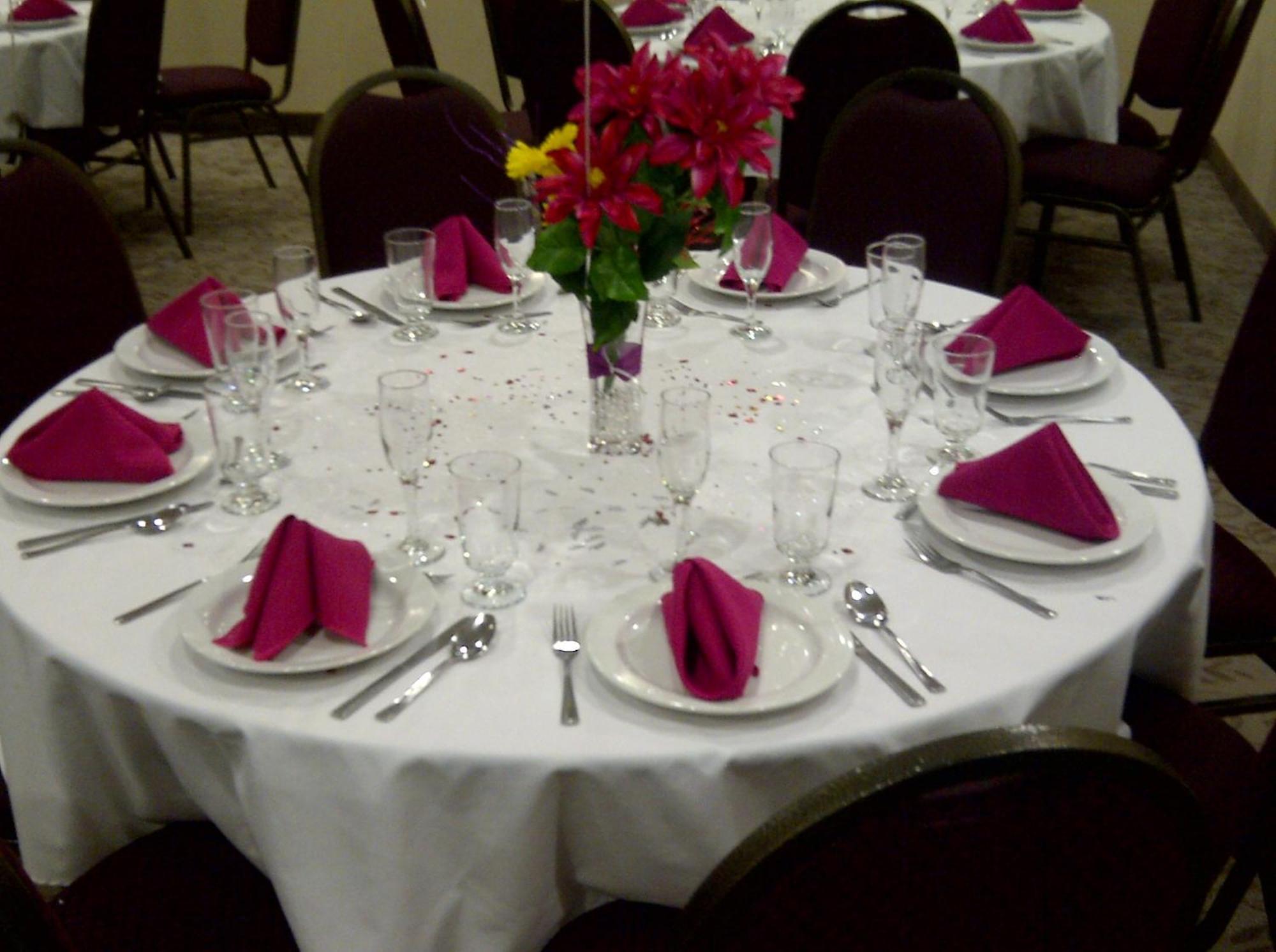 Days Inn By Wyndham Brampton Bagian luar foto